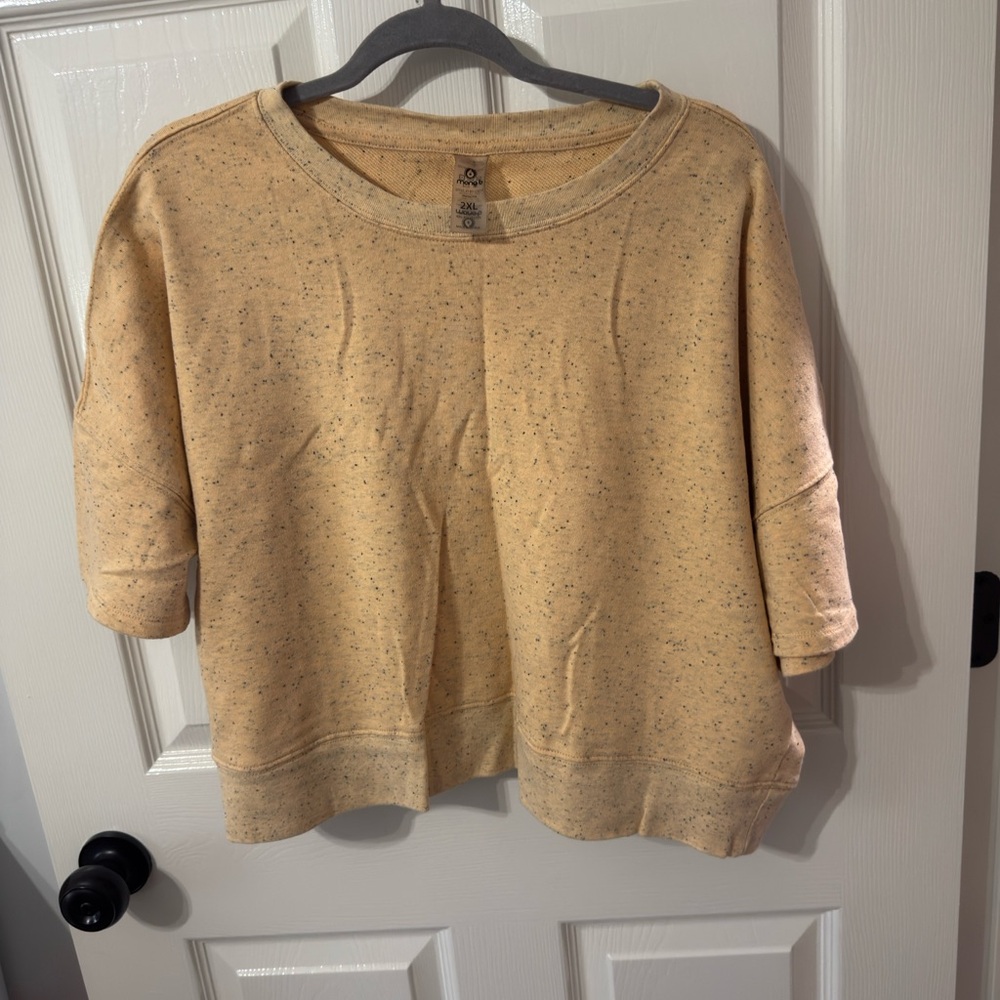 Mono B Cream Speckled Short Sleeve Top